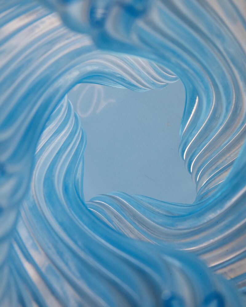 Dancing dress vase / blue ice - Image 7